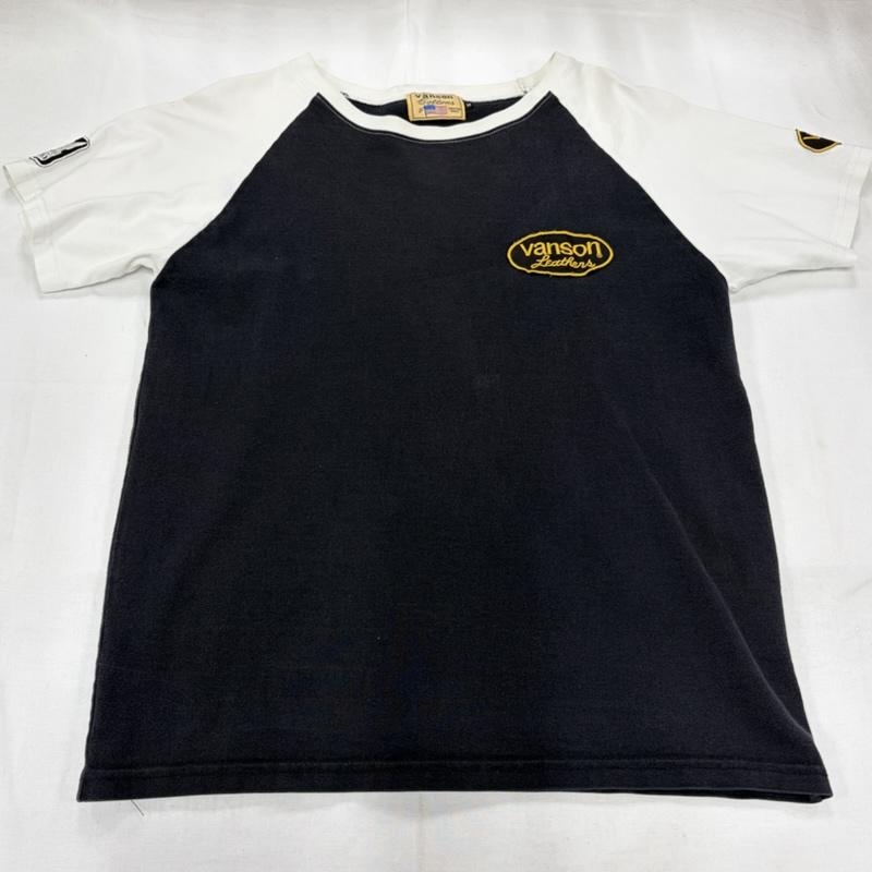 ヴァンソン VANSON Tシャツ 半袖 半袖 ラグラン Tシャツ ロゴ 刺繍 ワッペン パッチ バックプリント フェード M ロゴ、文字 X 刺繍 X プリント 黒 / ブラック / black X 白 / ホワイト / white X 黄 / イエロー / yellow X 灰 / グレー / gray メンズ USED 古着 中古 50160732