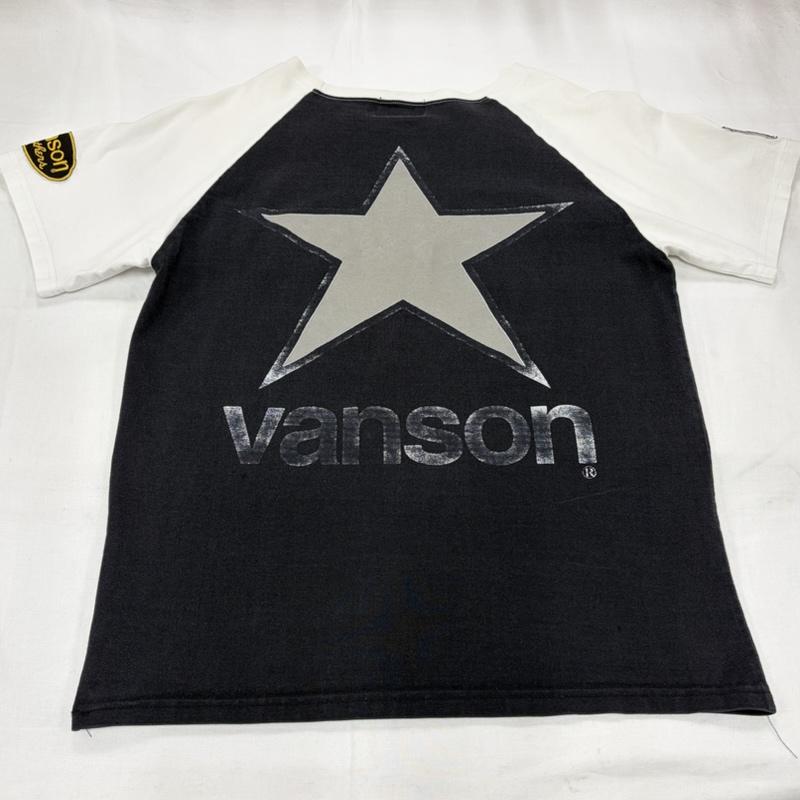 ヴァンソン VANSON Tシャツ 半袖 半袖 ラグラン Tシャツ ロゴ 刺繍 ワッペン パッチ バックプリント フェード M ロゴ、文字 X 刺繍 X プリント 黒 / ブラック / black X 白 / ホワイト / white X 黄 / イエロー / yellow X 灰 / グレー / gray メンズ USED 古着 中古 50160732
