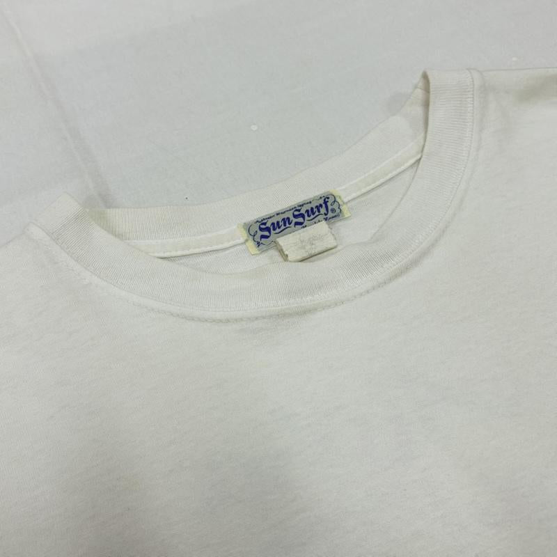 サンサーフ SUN SURF Tシャツ 半袖 GINZA 半袖 バックプリント Tシャツ ロゴ プリント ハワイ アロハ S ロゴ、文字 X プリント 白 / ホワイト / white X 紺 / ネイビー / navy X 青 / ブルー / blue X 赤 / レッド / red メンズ USED 古着 中古 50160734
