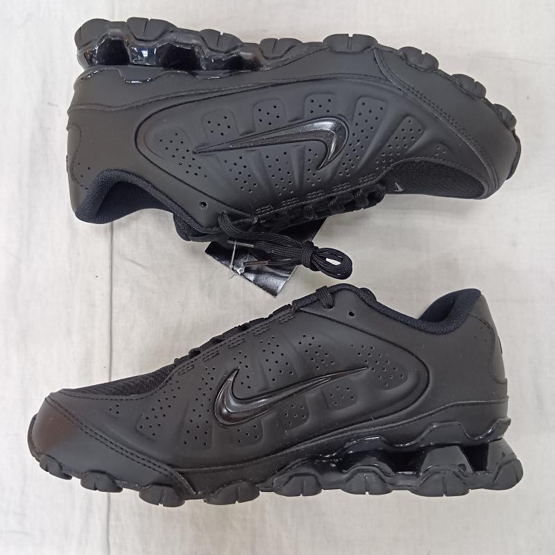 ナイキ NIKE スニーカー スニーカー IR1458-006 W NIKE REAL 8 NSW SL black/black US724cm US：7 無地 黒 / ブラック / black レディース USED 古着 中古 50160740