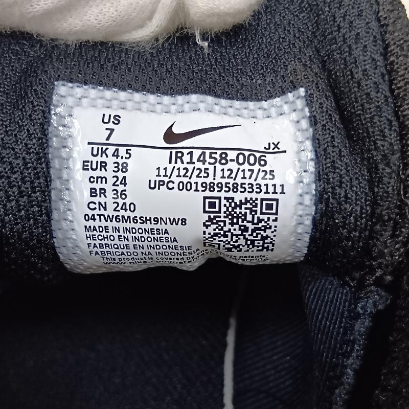 ナイキ NIKE スニーカー スニーカー IR1458-006 W NIKE REAL 8 NSW SL black/black US724cm US：7 無地 黒 / ブラック / black レディース USED 古着 中古 50160740