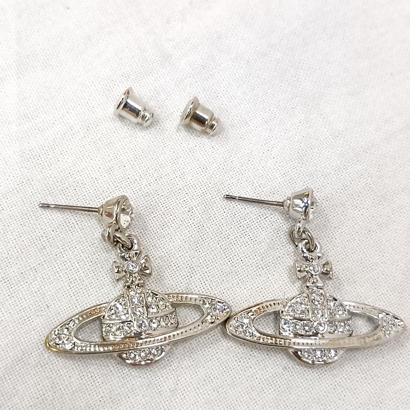 ヴィヴィアンウエストウッド Vivienne Westwood アクセサリー ピアス MINI BAS RELIEF DROP EARRINGS シルバー - 銀 / シルバー / silver color レディース USED 古着 中古 50160742