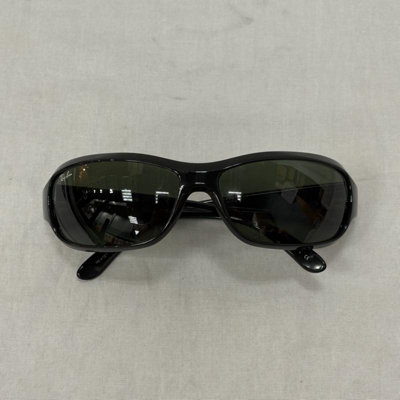 レイバン Ray-Ban めがね・サングラス サングラス RB4121 オールドスクールサングラス black 601 3N - ロゴ、文字 黒 / ブラック / black メンズ USED 古着 中古 50160744
