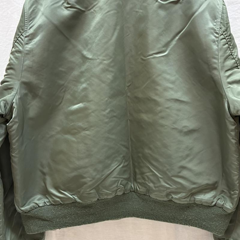 ヴィンテージ VINTAGE ジャケット、上着 フライトジャケット USA製 IDEAL ジッパー ナイロン MA-1 ボンバー フライトジャケット ミリタリー L メンズ USED 古着 中古 50160792