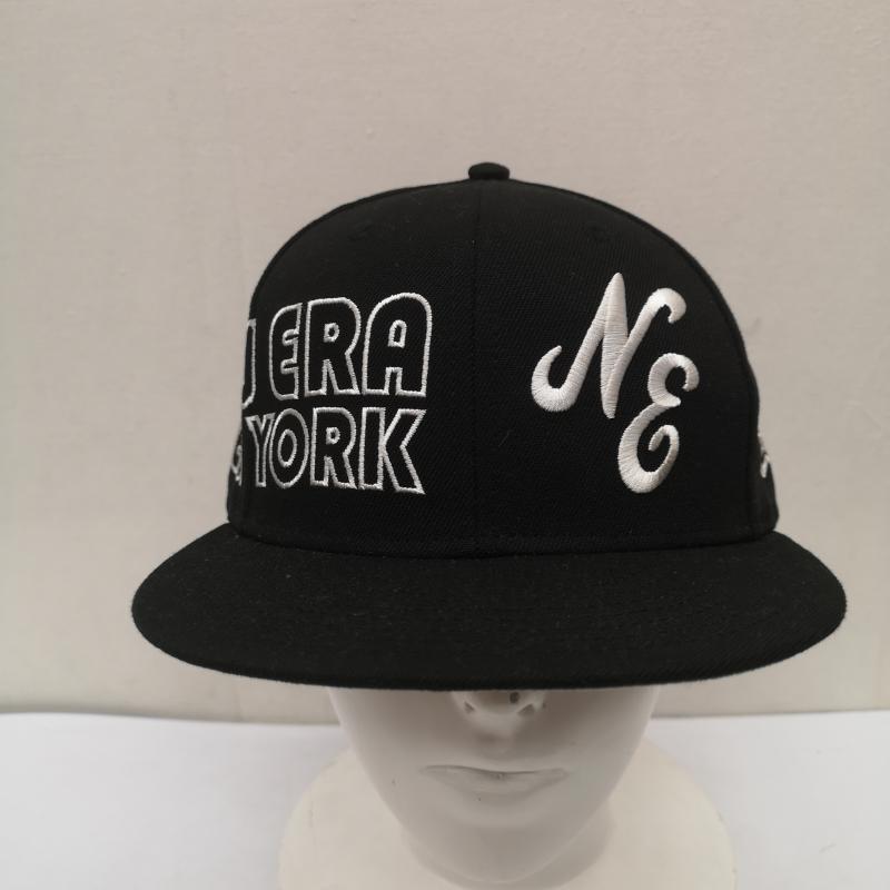 ニューエラ NEW ERA 帽子 キャップ Neon Tube ネオン チューブロゴ キャップ 7 1/2 - 黒 / ブラック / black メンズ USED 古着 中古 50160857