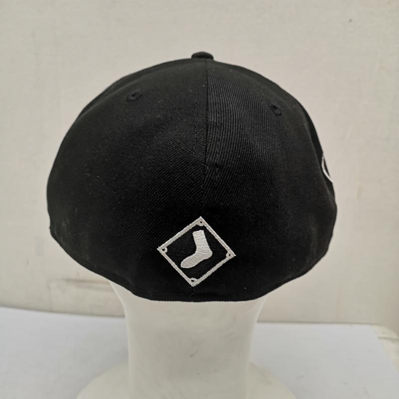 ニューエラ NEW ERA 帽子 キャップ ネオンチューブ ロゴ シカゴ ホワイトソックス キャップ 7 1/2 - 黒 / ブラック / black メンズ USED 古着 中古 50160858