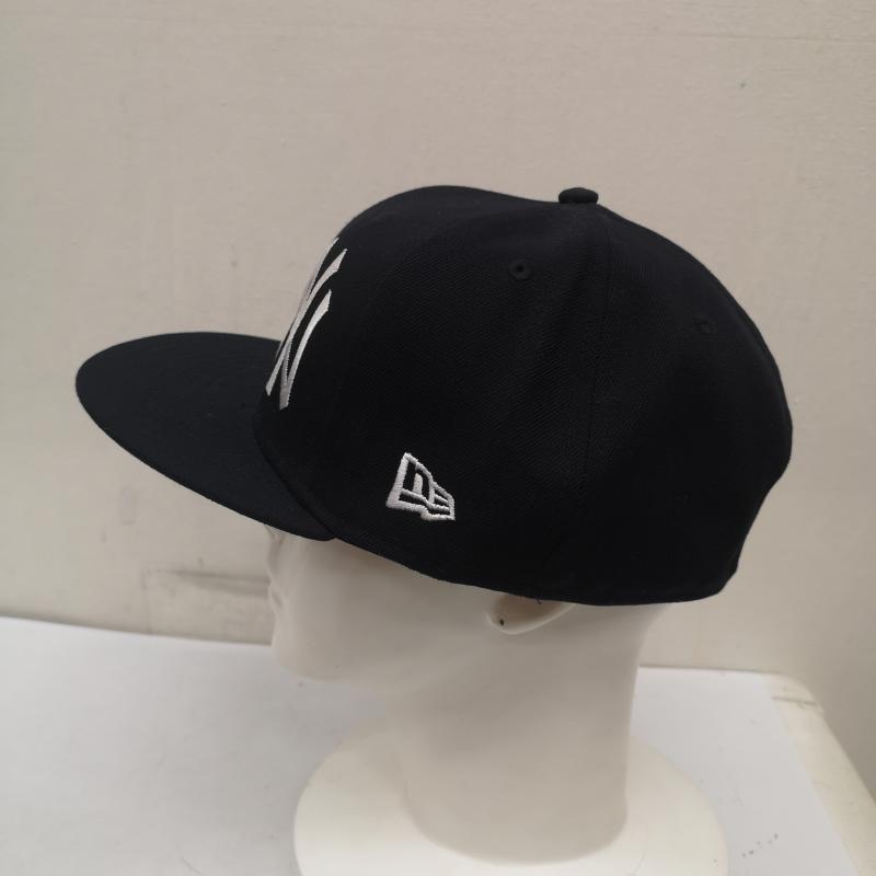 ニューエラ NEW ERA 帽子 キャップ ネオンチューブ ロゴ ニューヨーク ヤンキース 7 1/2 - 紺 / ネイビー / navy メンズ USED 古着 中古 50160870