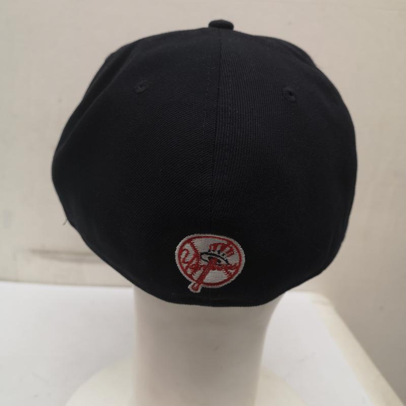 ニューエラ NEW ERA 帽子 キャップ ネオンチューブ ロゴ ニューヨーク ヤンキース 7 1/2 - 紺 / ネイビー / navy メンズ USED 古着 中古 50160870
