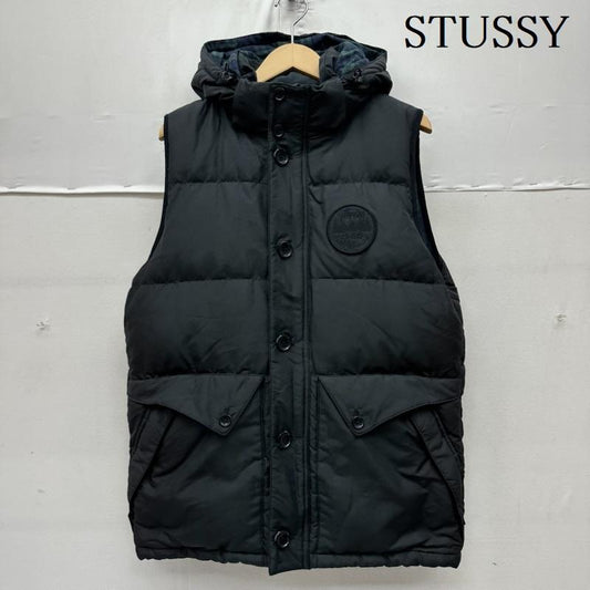ステューシー STUSSY ジャケット、上着 ダウンベスト 裏地 チェック ロゴ ワッペン ダウン ベスト L 黒 / ブラック / black メンズ USED 古着 中古 50160917