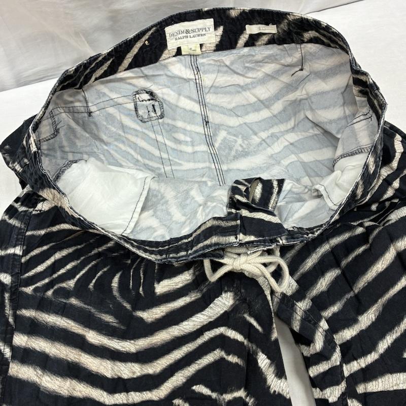 ラルフローレン RALPHLAUREN パンツ ショートパンツ DENIM&SUPPLY ゼブラ柄 コットン ハーフパンツ 40インチ メンズ USED 古着 中古 50160950
