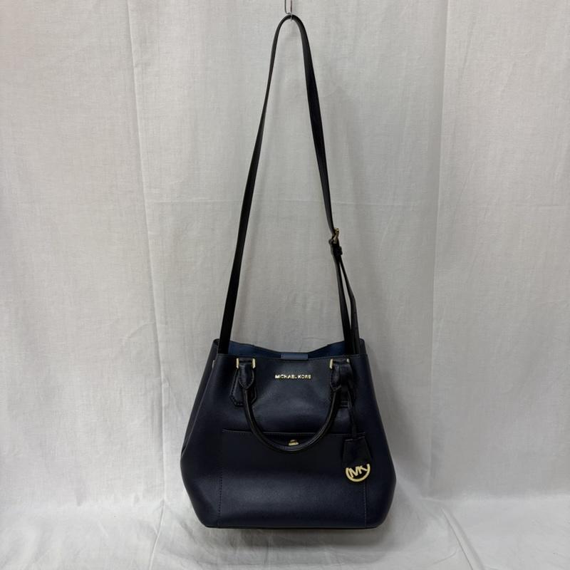 マイケルコース MICHAEL KORS ハンドバッグ ハンドバッグ グリニッチ GREENWICH スクエアシルエット ショルダーバッグ トート av-1505 ネイビー - 無地 X ロゴ、文字 紺 / ネイビー / navy レディース USED 古着 中古 50161004