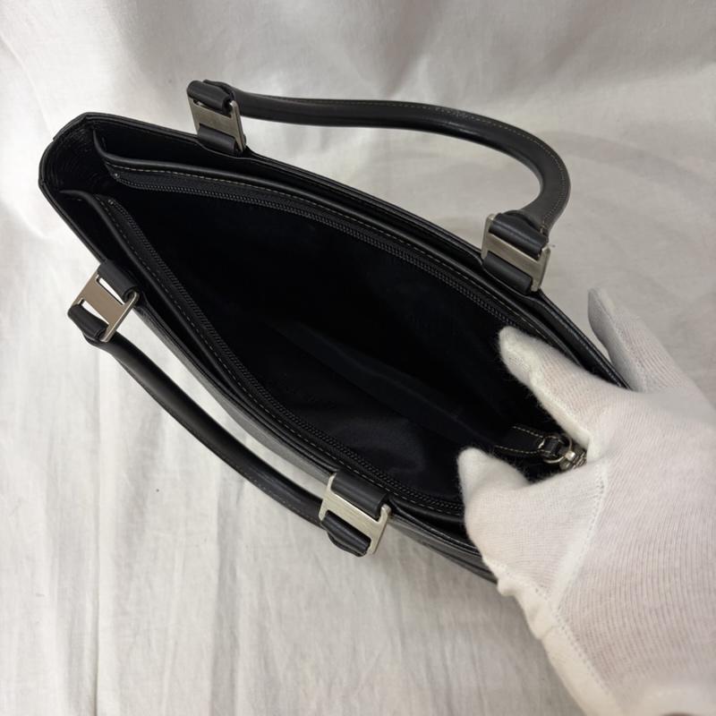 ニナリッチ NINA RICCI ハンドバッグ ハンドバッグ VINTAGE NINA RICCI レザーハンドバッグ ブラック シルバー 型押し - 無地 X ロゴ、文字 黒 / ブラック / black レディース USED 古着 中古 50161006