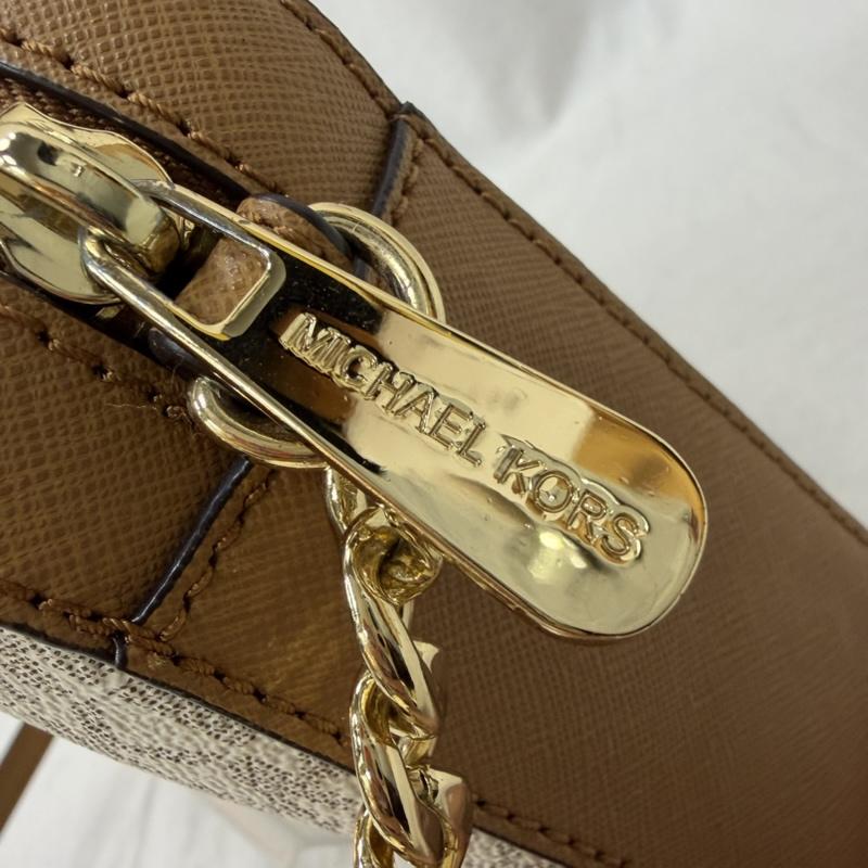 マイケルコース MICHAEL KORS ショルダーバッグ ショルダーバッグ シグネチャー クロスボディバッグ JET SET ITEM 35F8GTTC3B - 無地 X ロゴ、文字 白 / ホワイト / white X 茶 / ブラウン / brown レディース USED 古着 中古 50161007