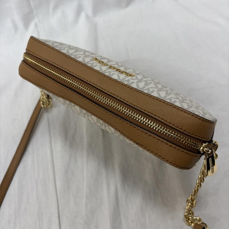 マイケルコース MICHAEL KORS ショルダーバッグ ショルダーバッグ シグネチャー クロスボディバッグ JET SET ITEM 35F8GTTC3B - 無地 X ロゴ、文字 白 / ホワイト / white X 茶 / ブラウン / brown レディース USED 古着 中古 50161007