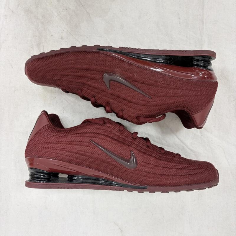 ナイキ NIKE スニーカー スニーカー Shox ショックス ローカット スニーカー HQ7540-600 バーガンディ 24.0cm ロゴ、文字 えんじ / ワインレッド / dark red レディース USED 古着 中古 50161142