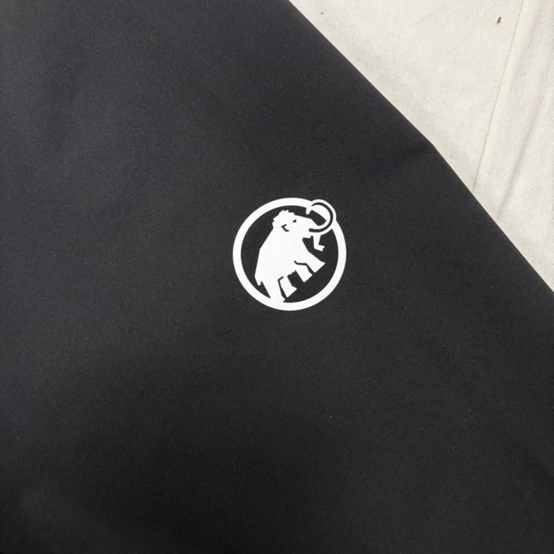 マムート Mammut ジャケット、上着 ジャンパー、ブルゾン 1011-00792 Macun 2.0 SO Hooded Jacket BLACK US:L / ASIA:XL XL プリント 黒 / ブラック / black X 白 / ホワイト / white メンズ USED 古着 中古 50161155