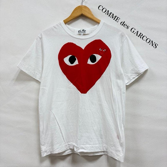 コムデギャルソン COMME des GARCONS Tシャツ 半袖 PLAY プレイ ハート 半袖 Tシャツ ロゴ プリント ワッペン パッチ S ロゴ、文字 X プリント X 刺繍 白 / ホワイト / white X 赤 / レッド / red X 青 / ブルー / blue レディース USED 古着 中古 50161316