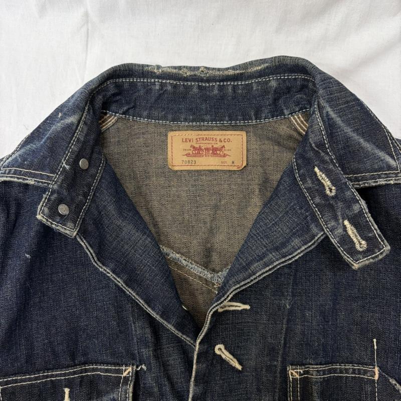 リーバイス Levi s ジャケット、上着 ジャケット、ブレザー 70823-03 デニムカバーオール M ダメージ加工 M 無地 インディゴ / インディゴ / Indigo メンズ USED 古着 中古 50161341