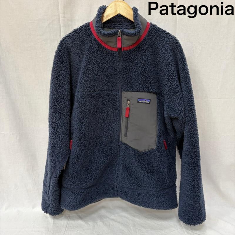 パタゴニア patagonia ジャケット、上着 ジャンパー、ブルゾン 23056FA22 CLASSIC RETRO X JACKET navy×red L L ロゴ、文字 紺 / ネイビー / navy X えんじ / ワインレッド / dark red メンズ USED 古着 中古 50161390