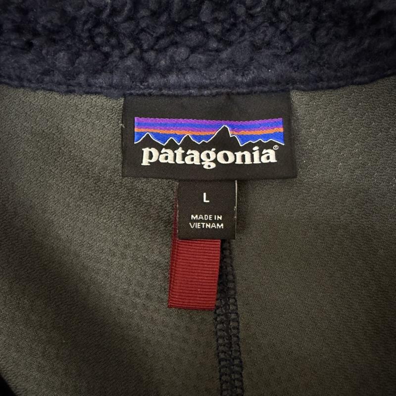 パタゴニア patagonia ジャケット、上着 ジャンパー、ブルゾン 23056FA22 CLASSIC RETRO X JACKET navy×red L L ロゴ、文字 紺 / ネイビー / navy X えんじ / ワインレッド / dark red メンズ USED 古着 中古 50161390