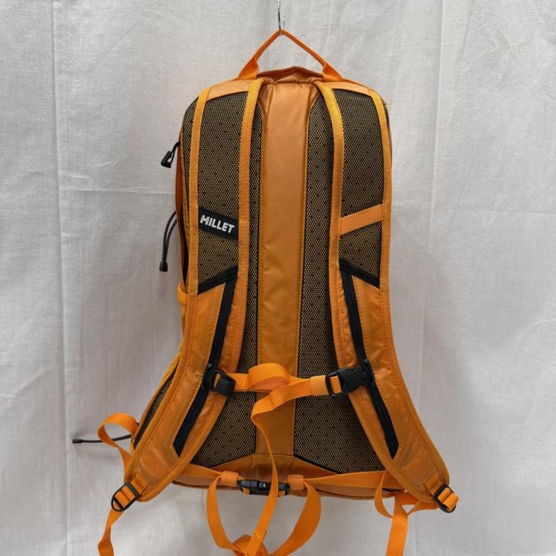 ミレー MILLET リュックサック、デイパック リュックサック、デイバッグ WANAKA 10 MIS2402 N9646 超軽量 小型リュック orange - ロゴ、文字 橙 / オレンジ / orange レディース USED 古着 中古 50161461