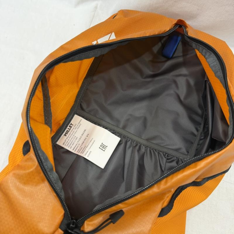ミレー MILLET リュックサック、デイパック リュックサック、デイバッグ WANAKA 10 MIS2402 N9646 超軽量 小型リュック orange - ロゴ、文字 橙 / オレンジ / orange レディース USED 古着 中古 50161461