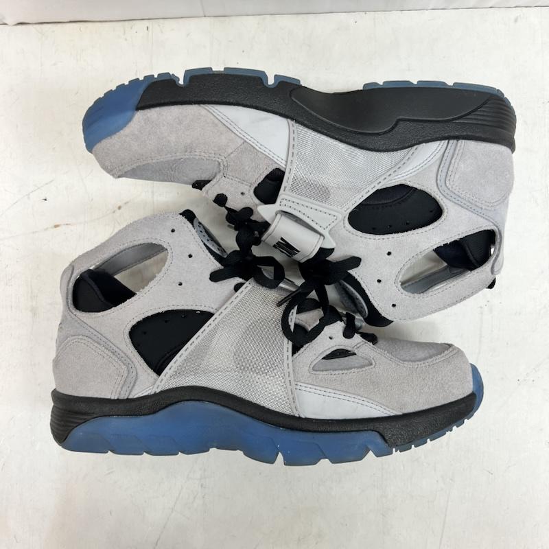 ナイキ NIKE スニーカー スニーカー AIR TRAINER HUARACHE エア トレーナー ハラチ IH4469-012 29.5cm 灰 / グレー / gray メンズ USED 古着 中古 50161493