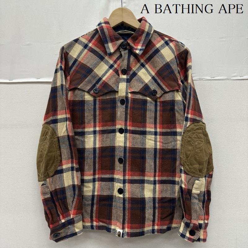 アベイシングエイプ A BATHING APE シャツ、ブラウス 長袖 エルボーパッチ ラブジェネ チェック フランネル シャツ S メンズ USED 古着 中古 50161550