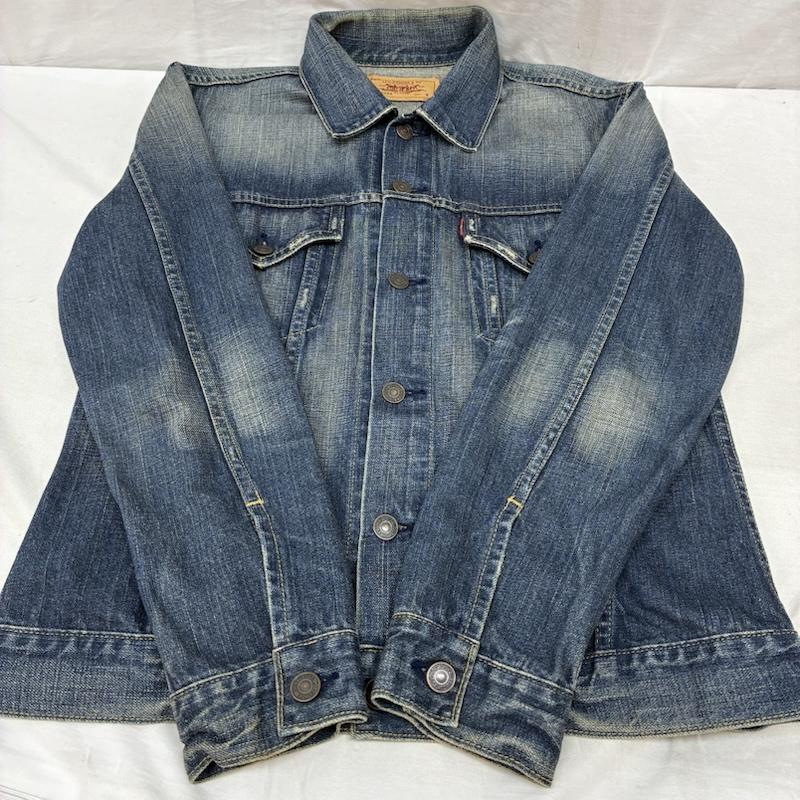リーバイス Levi s ジャケット、上着 ジャンパー、ブルゾン 00s 06年 70599 デニムジャケット ジージャン ヴィンテージ加工 M メンズ USED 古着 中古 50161680