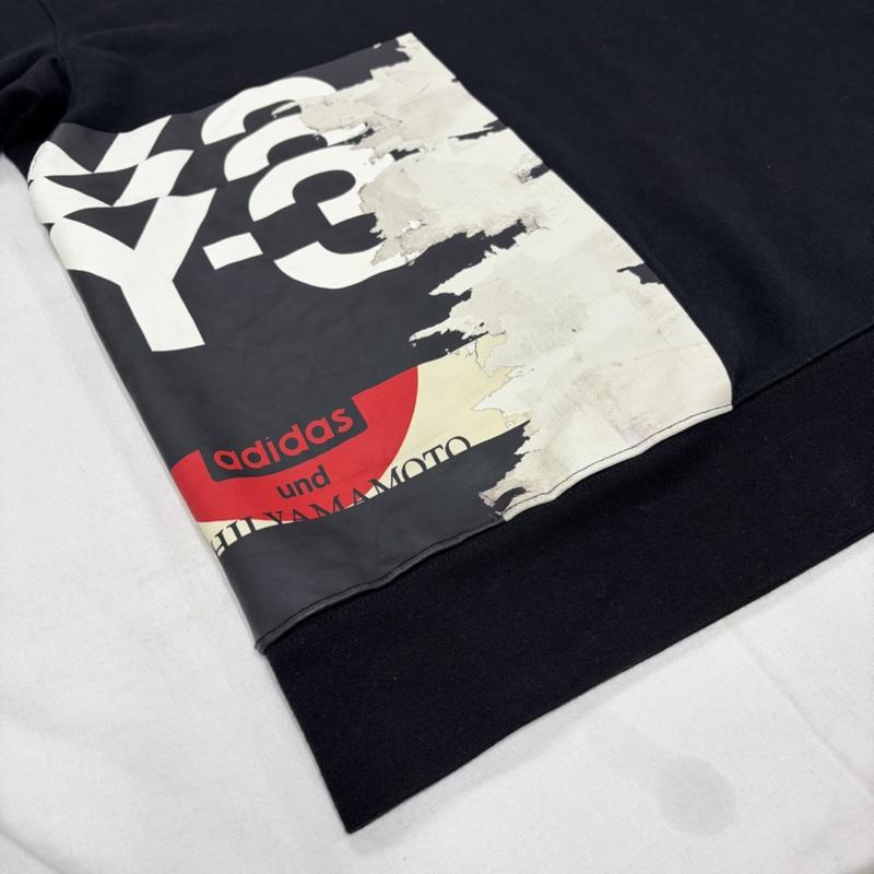 ワイスリー Y-3 トレーナー 長袖 Yohji Yamamoto ヨウジヤマモト adidas グラフィック ロゴ プリント スウェット プルオーバー トレーナー M ロゴ、文字 X プリント 黒 / ブラック / black X 白 / ホワイト / white X 赤 / レッド / red メンズ USED 古着 中古 50161770