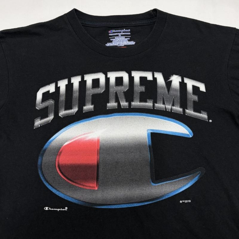 シュプリーム Supreme Tシャツ 半袖 Champion チャンピオン コラボ 半袖 ロゴ プリント Tシャツ S ロゴ、文字 X プリント 黒 / ブラック / black X 白 / ホワイト / white X 灰 / グレー / gray X 赤 / レッド / red X 青 / ブルー / blue メンズ USED 古着 中古 50161781