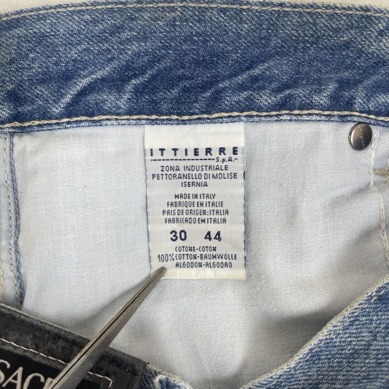 ヴェルサーチ VERSACE パンツ デニム、ジーンズ JEANS COUTURE イタリア製 ボタンフライ デニム パンツ 44 インディゴ / インディゴ / Indigo メンズ USED 古着 中古 50161823