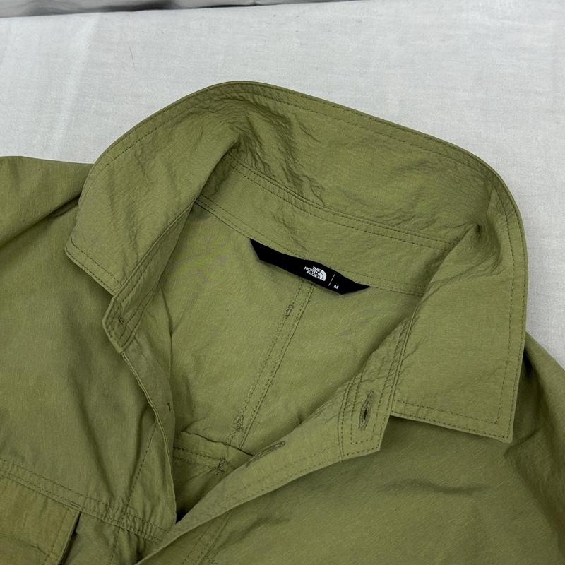 ザノースフェイス THE NORTH FACE シャツ、ブラウス 長袖 NR12202 L/S Clad Shirt クラッド ナイロン シャンブレー シャツ M メンズ USED 古着 中古 50161860