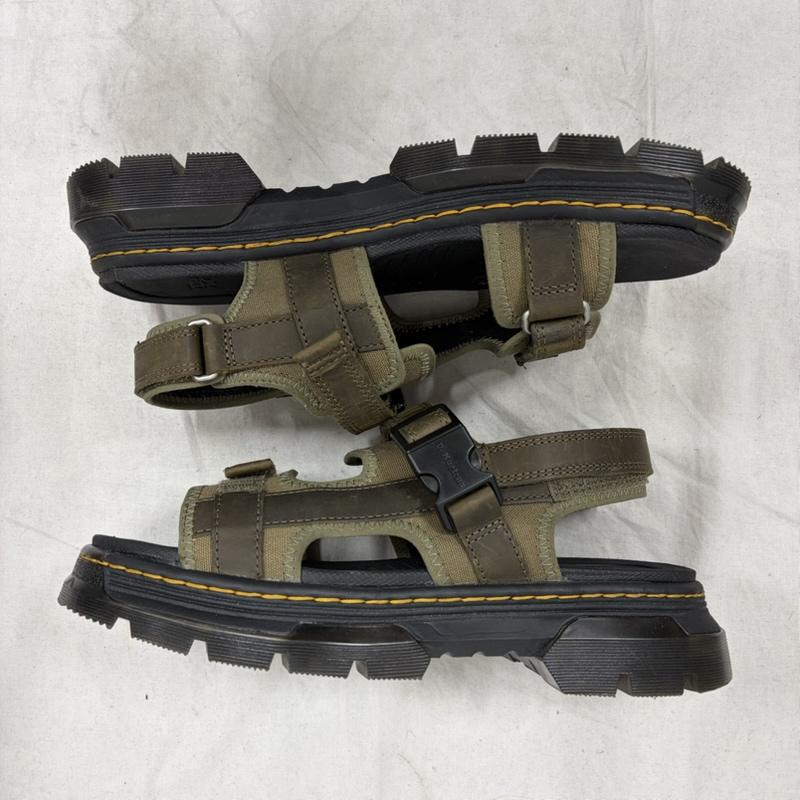 ドクターマーチン Dr.Martens サンダル サンダル マルチ ストラップ サンダル FORSTER II フォースター2 UK：8 無地 カーキ / カーキ / khaki メンズ USED 古着 中古 50161868