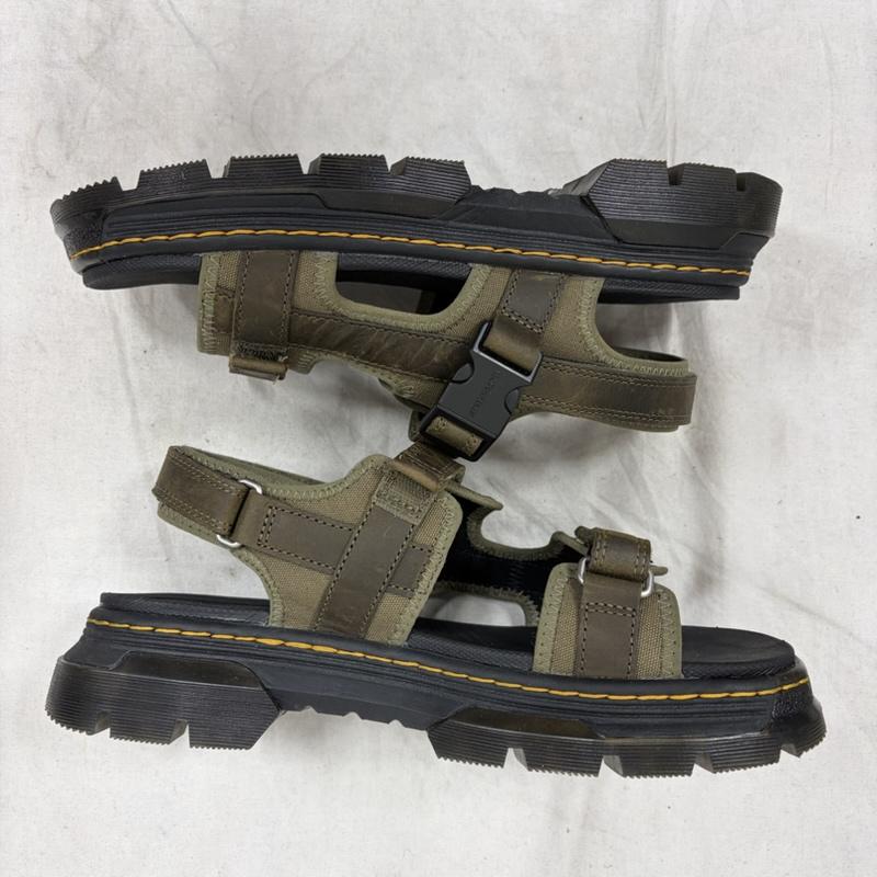 ドクターマーチン Dr.Martens サンダル サンダル マルチ ストラップ サンダル FORSTER II フォースター2 UK：8 無地 カーキ / カーキ / khaki メンズ USED 古着 中古 50161868