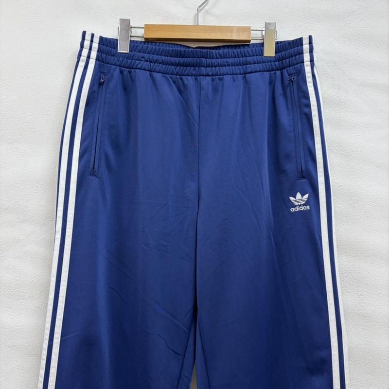 アディダス adidas パンツ ワークパンツ、ペインターパンツ トラックパンツ ジャージ サイドジップ ロゴ 刺繍 XXL ワンポイント X ロゴ、文字 X 刺繍 紺 / ネイビー / navy X 白 / ホワイト / white メンズ USED 古着 中古 50161884