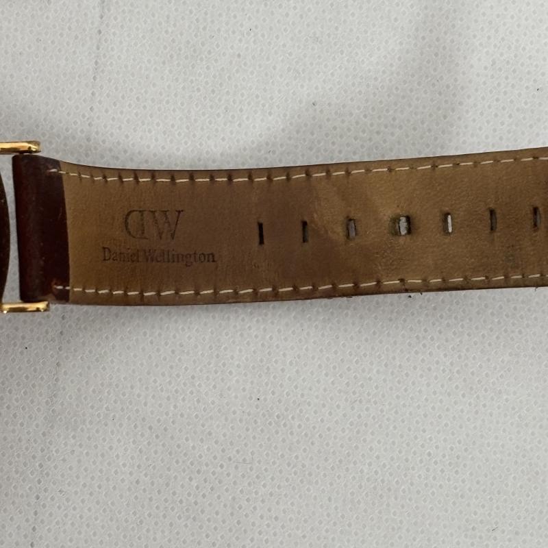 ダニエルウェリントン Daniel Wellington 腕時計 アナログ（クォーツ式） クラシック ブリストル 腕時計 - 金 / ゴールド / gold color X 茶 / ブラウン / brown メンズ USED 古着 中古 50161909