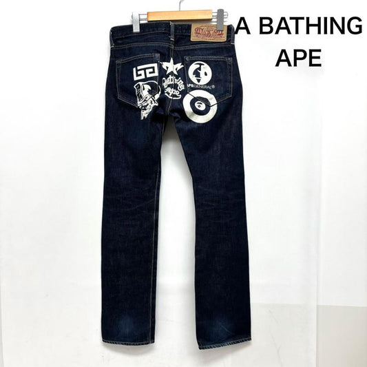 アベイシングエイプ A BATHING APE パンツ デニム、ジーンズ 初期 歴代ロゴ バックプリント デニム XXS レディース USED 古着 中古 50161915