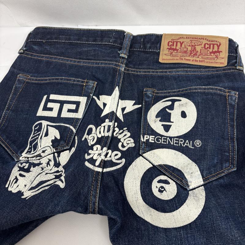 アベイシングエイプ A BATHING APE パンツ デニム、ジーンズ 初期 歴代ロゴ バックプリント デニム XXS レディース USED 古着 中古 50161915