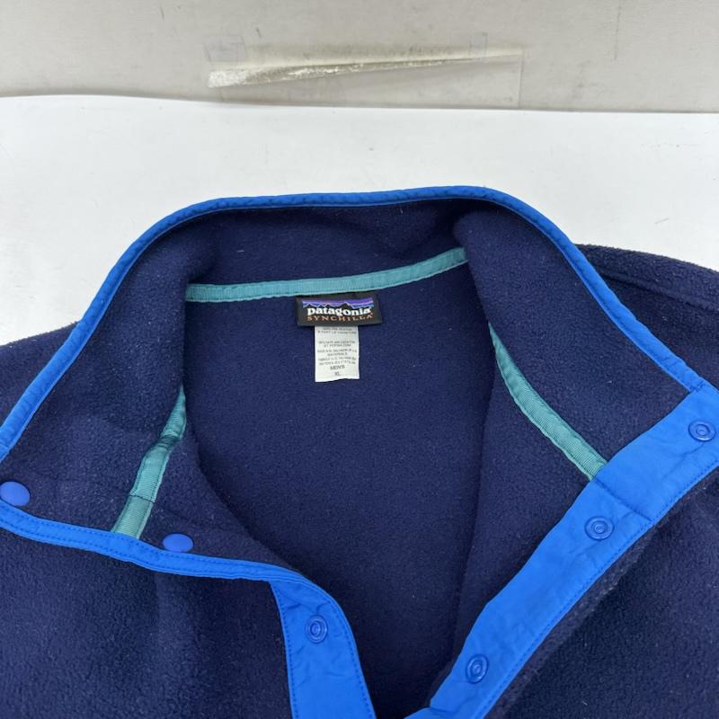 パタゴニア patagonia ジャケット、上着 ジャンパー、ブルゾン シンチラ ハーフ スナップ フリース プルオーバー 25450 FA14 XL 紺 / ネイビー / navy X アイボリー / アイボリー / メンズ USED 古着 中古 50161916