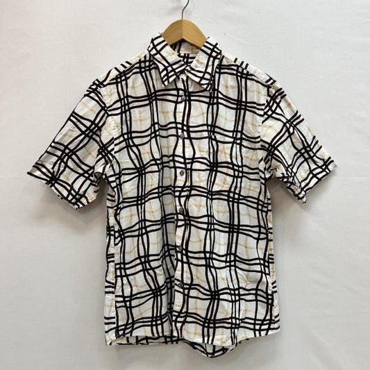 バーバリーブラックレーベル BURBERRY BLACK LABEL シャツ、ブラウス 半袖 曲線チェック柄 半袖シャツ 2 白 / ホワイト / white X 茶 / ブラウン / brown X ベージュ / ベージュ / beige メンズ USED 古着 中古 50161932