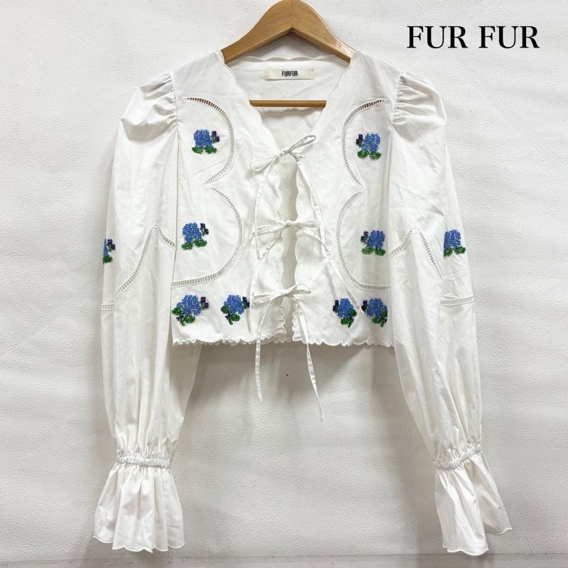 ファーファー FURFUR シャツ、ブラウス 長袖 ビーズ 刺繍 スカラップ ブラウス シャツ パフスリーブ FREE 刺繍 白 / ホワイト / white X 青 / ブルー / blue X 緑 / グリーン / green レディース USED 古着 中古 50161949