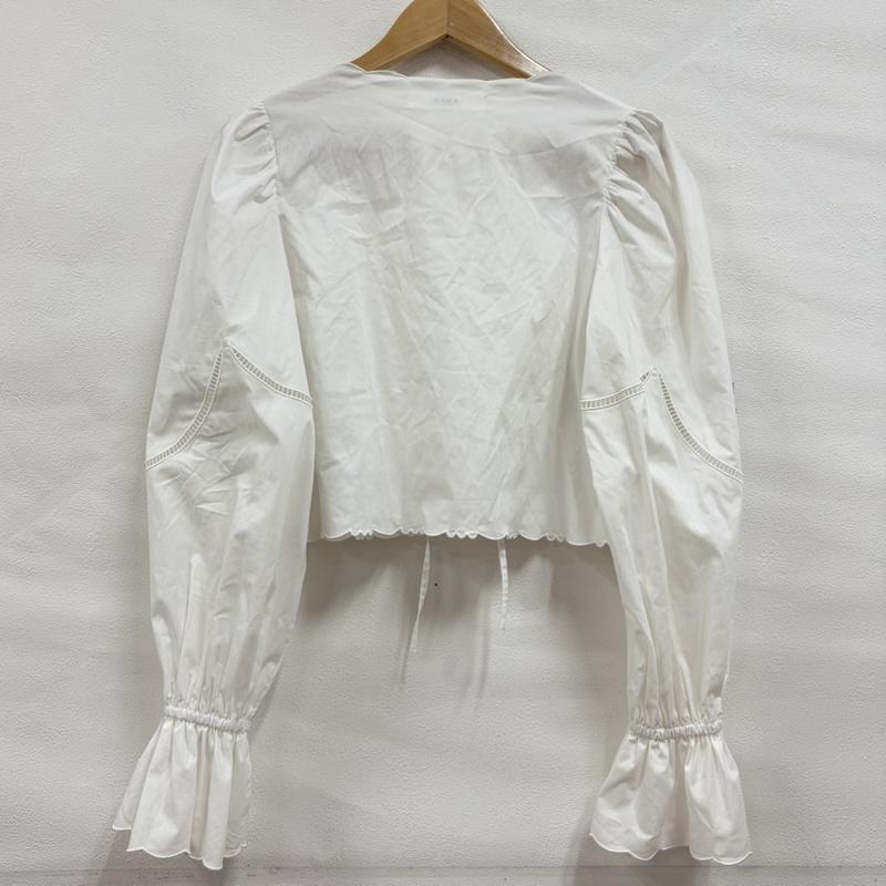 ファーファー FURFUR シャツ、ブラウス 長袖 ビーズ 刺繍 スカラップ ブラウス シャツ パフスリーブ FREE 刺繍 白 / ホワイト / white X 青 / ブルー / blue X 緑 / グリーン / green レディース USED 古着 中古 50161949