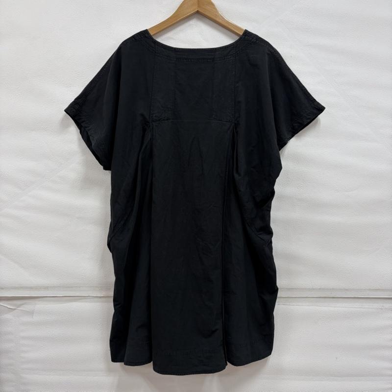 イッセイミヤケ ISSEY MIYAKE ワンピース ひざ丈スカート タックデザイン 半袖 ワンピース チュニック 2 無地 黒 / ブラック / black レディース USED 古着 中古 50161963