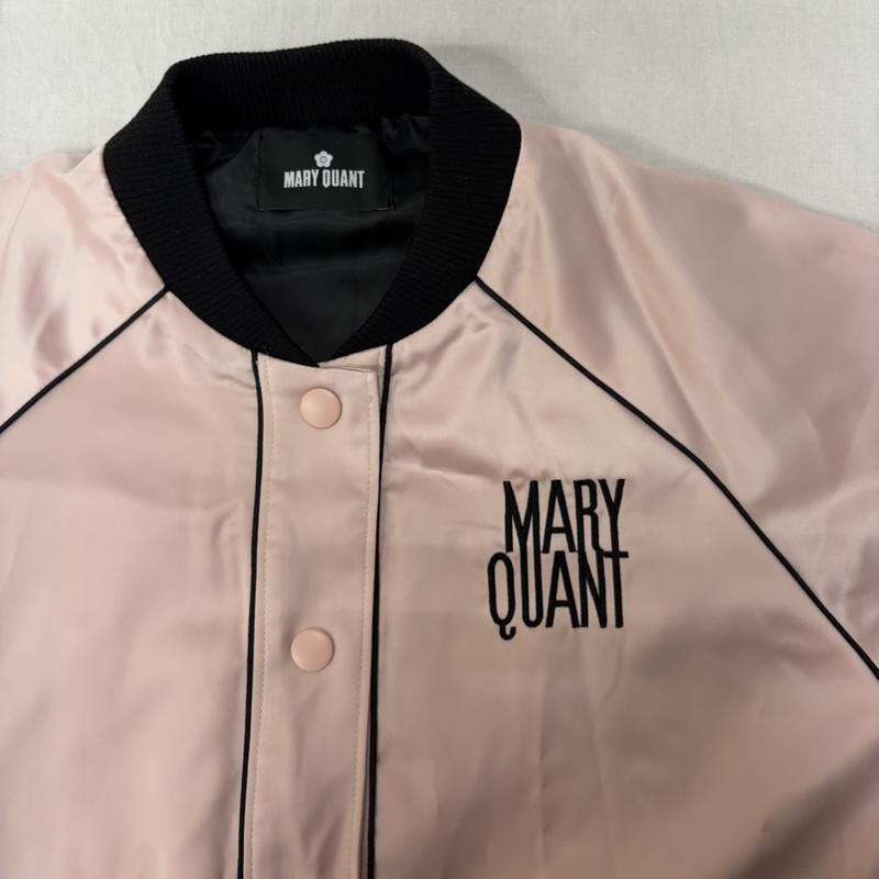 マリークヮント MARY QUANT ジャケット、上着 ジャンパー、ブルゾン 224-551701-090-3 サテンロゴブルゾン pink M(38) M ロゴ、文字 桃 / ピンク / pink レディース USED 古着 中古 50161992