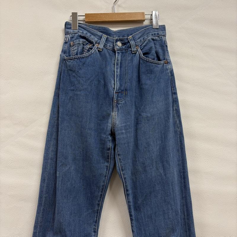 リーバイス Levi s パンツ デニム、ジーンズ 701 セルビッチ 赤耳 デニム BIGE ハイウエスト モンローモデル ジッパーフライ 26インチ 無地 青 / ブルー / blue レディース USED 古着 中古 50162021
