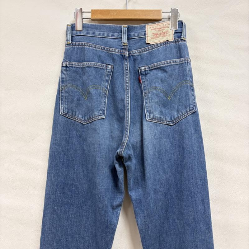 リーバイス Levi s パンツ デニム、ジーンズ 701 セルビッチ 赤耳 デニム BIGE ハイウエスト モンローモデル ジッパーフライ 26インチ 無地 青 / ブルー / blue レディース USED 古着 中古 50162021