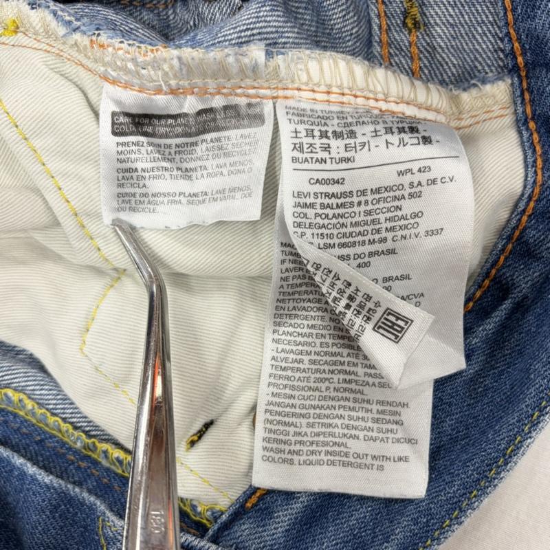 リーバイス Levi s パンツ デニム、ジーンズ 701 セルビッチ 赤耳 デニム BIGE ハイウエスト モンローモデル ジッパーフライ 26インチ 無地 青 / ブルー / blue レディース USED 古着 中古 50162021