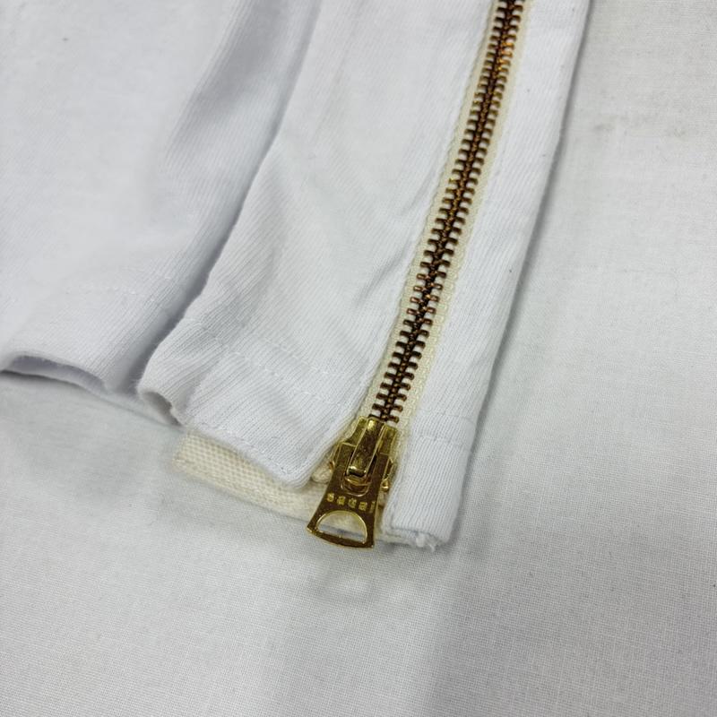 サカイ Sacai Tシャツ 半袖 Carhartt コラボ 24-0725S 半袖 サイドジップ Tシャツ ポケット 1 ワンポイント X ロゴ、文字 X 刺繍 白 / ホワイト / white X 黒 / ブラック / black X 金 / ゴールド / gold color メンズ USED 古着 中古 50162028