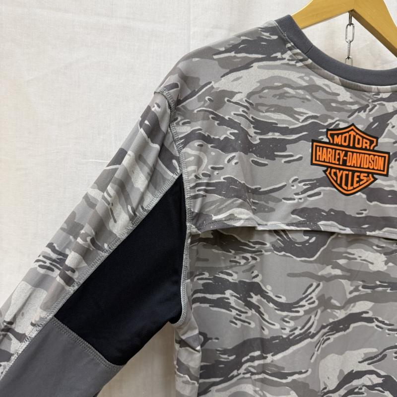 ハーレーダビッドソン Harley-Davidson Tシャツ 長袖 ファクトリー パフォーマンス ロングTシャツ camo柄 ロゴプリント グレー M M カモフラージュ柄・迷彩 灰 / グレー / gray メンズ USED 古着 中古 50162056